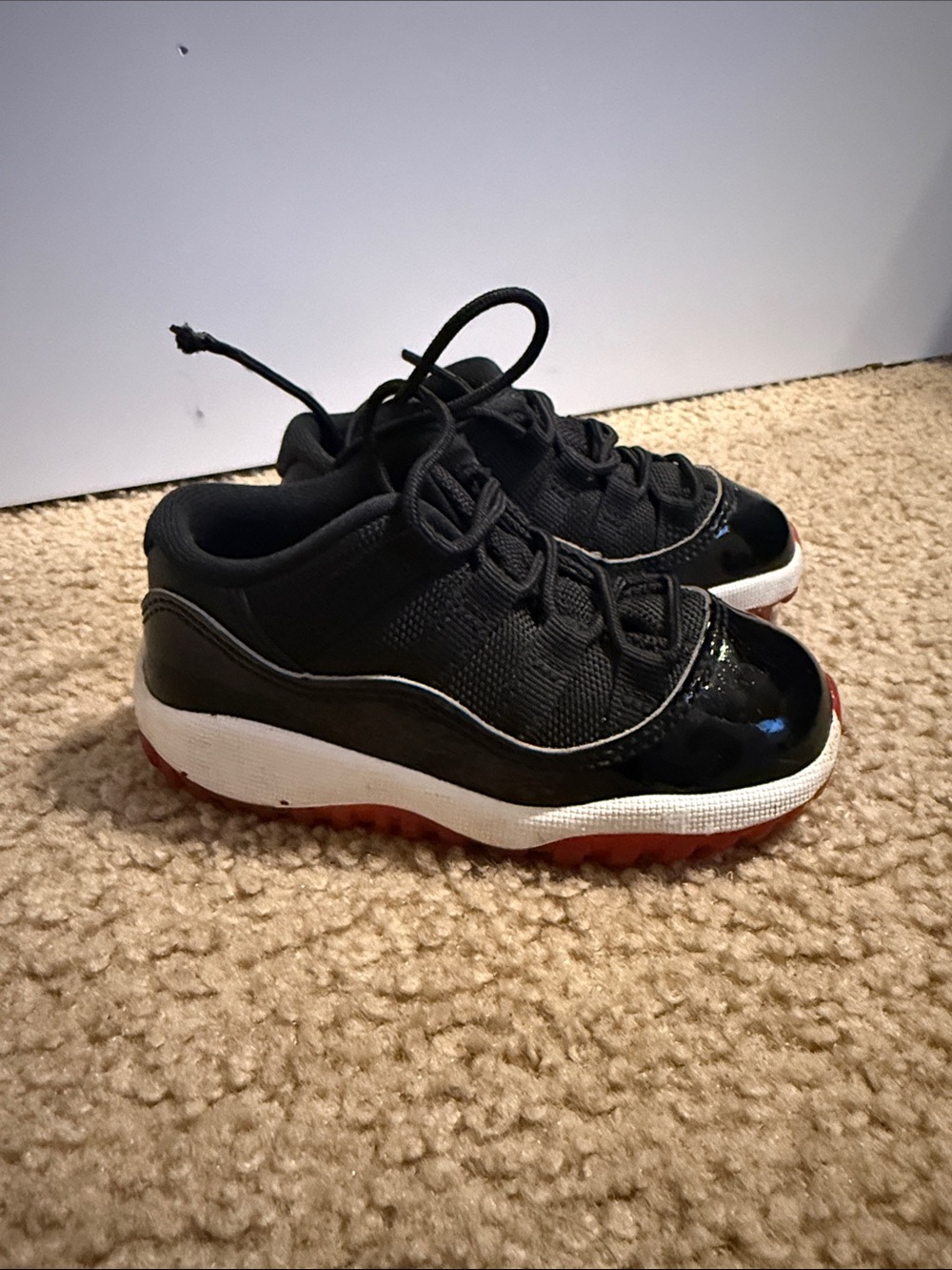 Jordan Kids' Black, White & Red Low-Top Sneakers